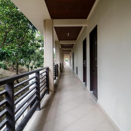 Hotel Reddoorz Premium @ Bukit Damai Indah Balikpapan  Esterno foto