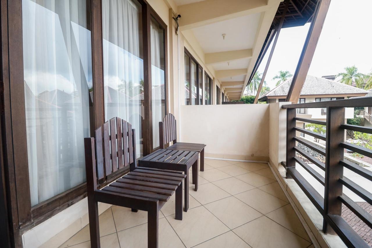 Hotel Reddoorz Premium @ Bukit Damai Indah Balikpapan  Esterno foto